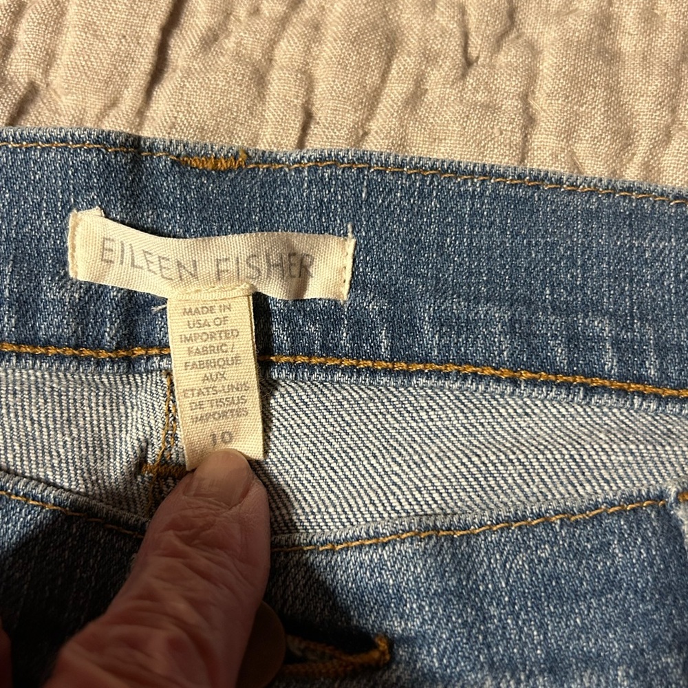 Eileen Fisher size 10 Women's ankle Jeans